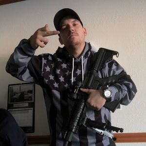 Meet your Posher, Roy